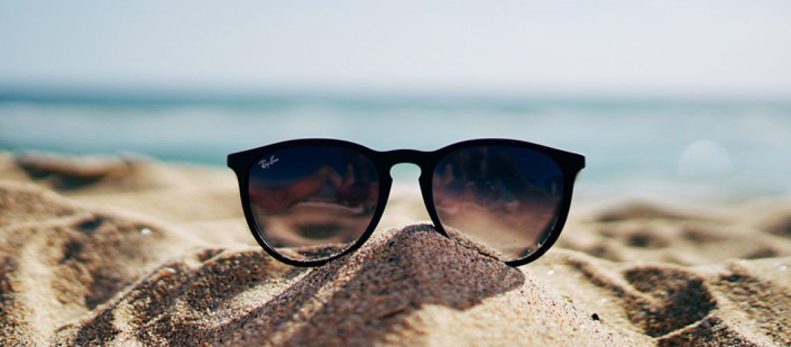 ethan-robertson-SYx3UCHZJlo-unsplash